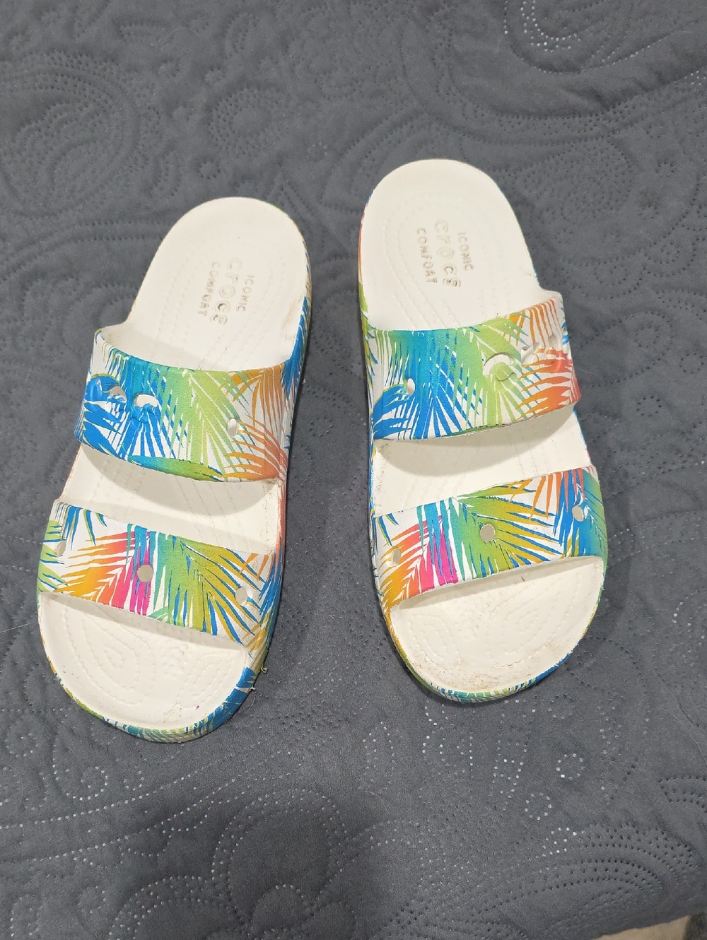 Crocs White Slide Sandals with Multicolor Tropical Print